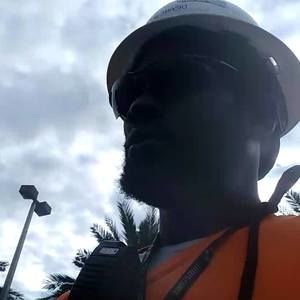 Meet your Posher, Devine